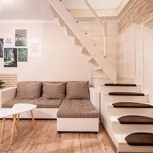 zensen-nest-apartment.inbudapesthotels.com/